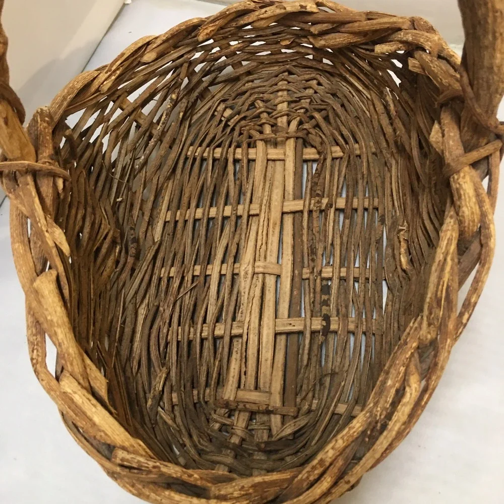 Grapevine Basket Unisex OS Brown Rustic Woven Primitive Farmhouse Cottagecore